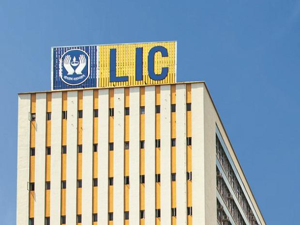 Q1 Results Highlights: LIC Surprises, Cummins Soars, Biocon Slumps — Full Breakdown
LIC, Cummins, Biocon Q1 FY26 Results Decoded: What It Means for Indian Investors
Cummins Powers Ahead, Biocon Falls Back — LIC Plays It Smart | Q1 Market Takeaways
What LIC’s VNB Growth and Cummins’ Profit Surge Reveal About India’s Q1 Economy
Q1 Results Analysis: 3 Big Lessons from LIC, Cummins India, and Biocon's Latest Numbers