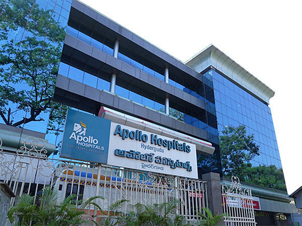 “How Apollo Hospitals’ Integrated Powerhouse Delivering 42% Profit Growth in Q1 FY26”
“Behind Apollo Hospitals’ Q1 FY26 Surge: Growth Engines, Digital Strategy, and Bed Expansion”
“Apollo Hospitals’ Q1 FY26 Boom: Why You Should Watch Their Integrated Model Drive Growth”
“From ARPP to AI: Apollo Hospitals’ Q1 FY26 Highlights & What It Means for Investors”
“Apollo Hospitals Q1 FY26 Reveals: 42% Profit Rise, 4,300-Bed Plan, and Digital Momentum”