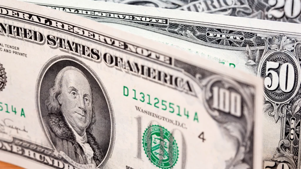 FPIs Turn Net Buyers in Indian Markets Despite Slip, Invest Rs 620 Crore in Equities