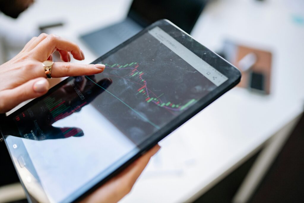 Indian Stock Market News: Sensex Falls Over 300 Points, Nifty Down 100 Points