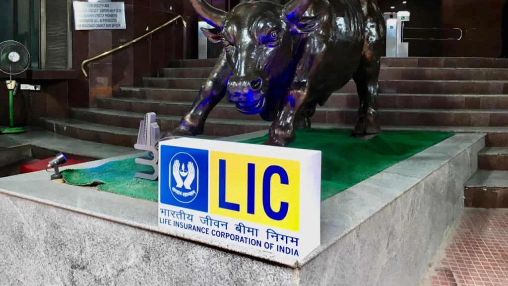 LIC Refutes Washington Post Report: Investment Decisions Not Influenced by External Factors